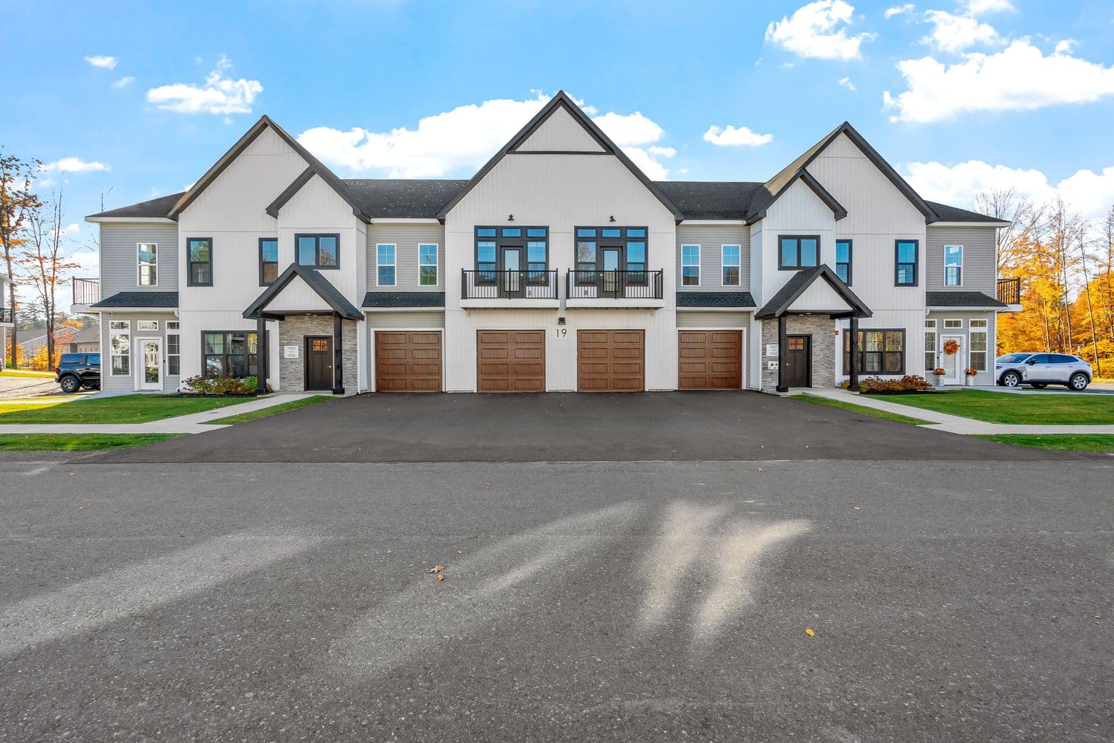 Saratoga Springs Apartment: 1 Forest Ridge Boulevard