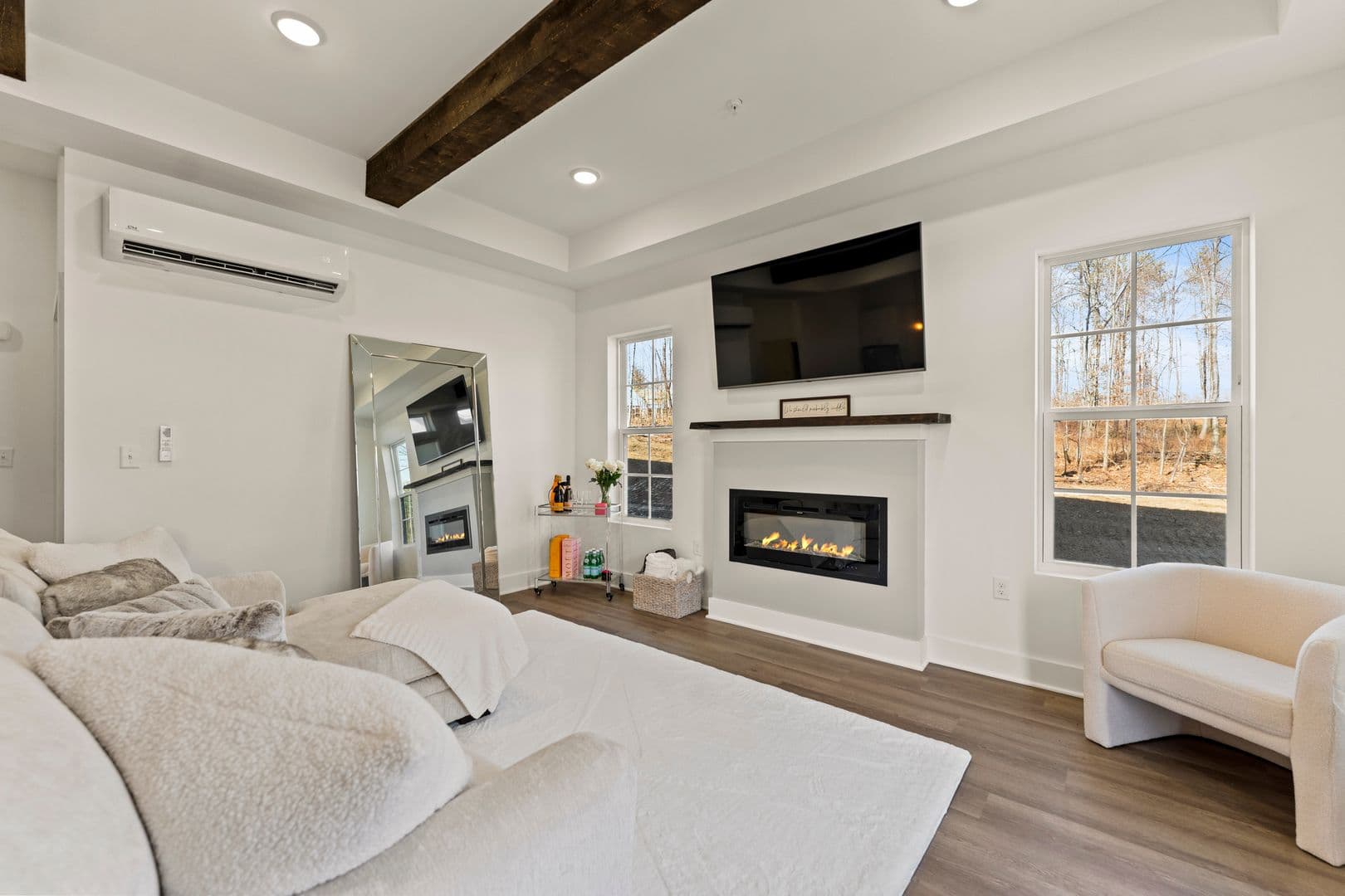 Saratoga Springs Apartment: 1 Forest Ridge Boulevard