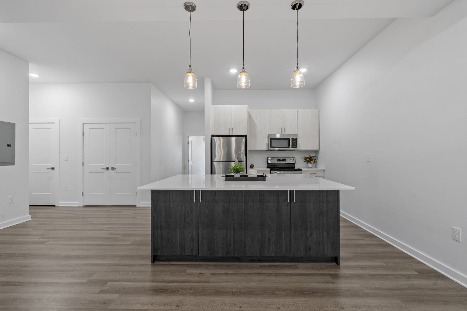 Saratoga Springs Apartment: 1 Forest Ridge Boulevard