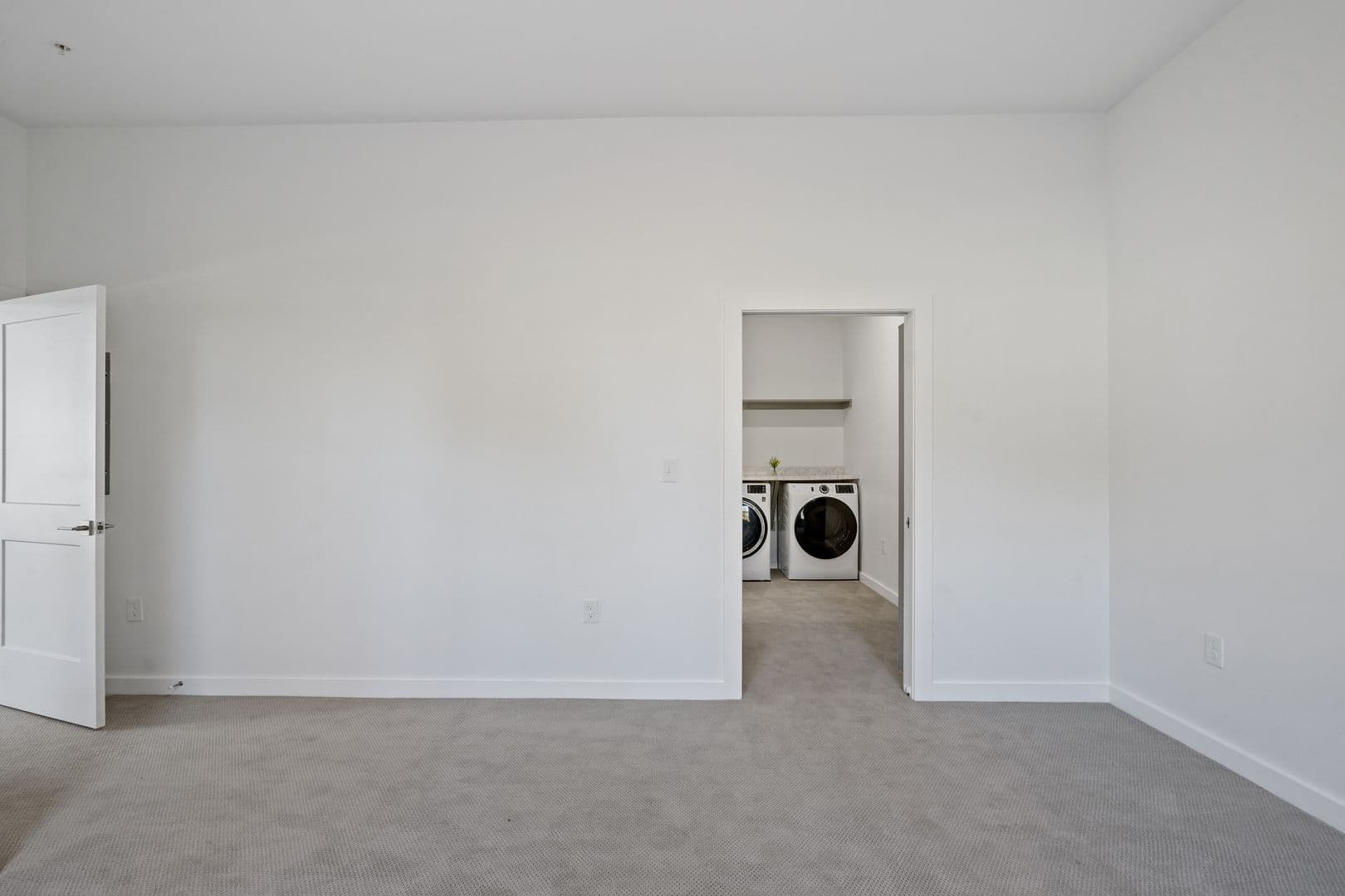 Saratoga Springs Apartment: 1 Forest Ridge Boulevard