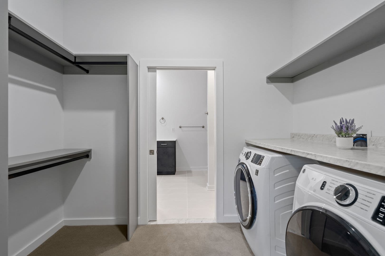 Saratoga Springs Apartment: 1 Forest Ridge Boulevard