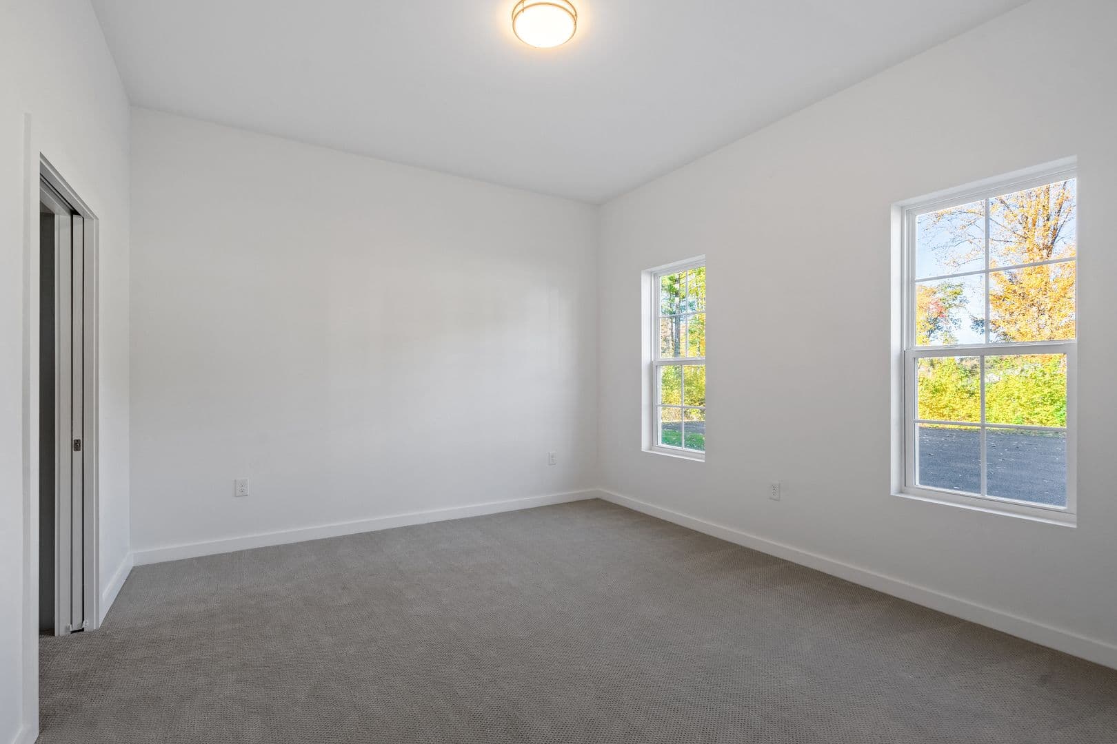 Saratoga Springs Apartment: 1 Forest Ridge Boulevard