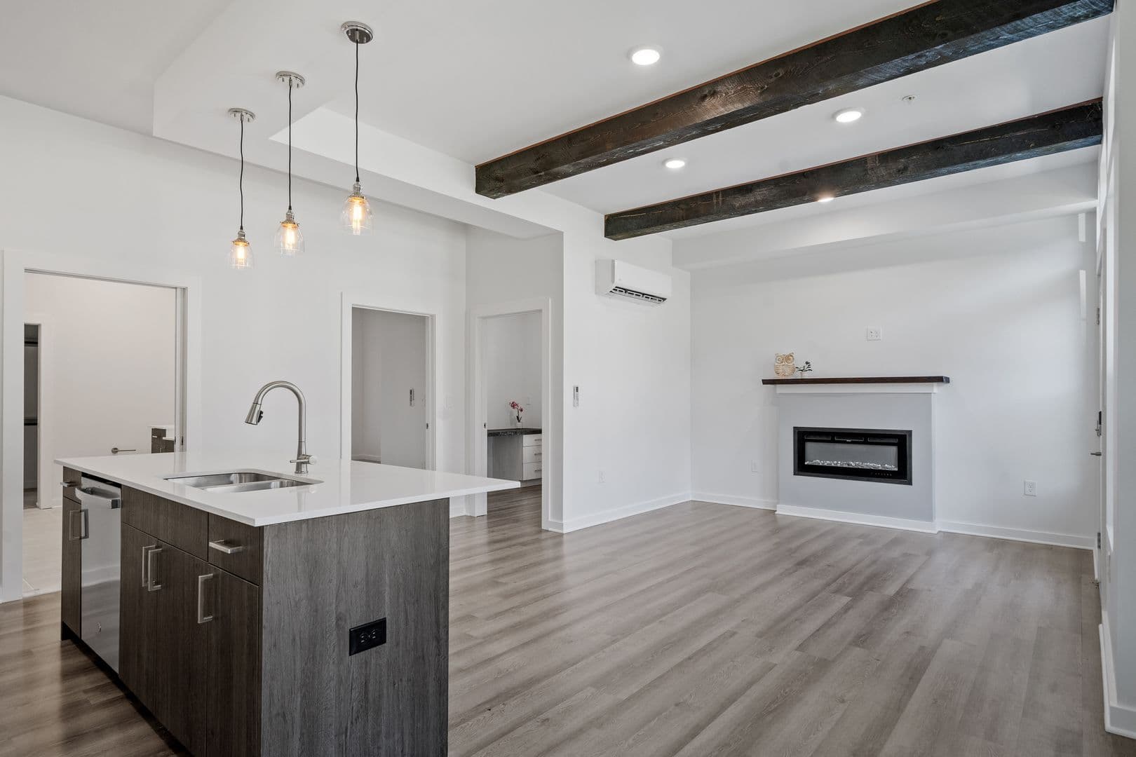 Saratoga Springs Apartment: 1 Forest Ridge Boulevard