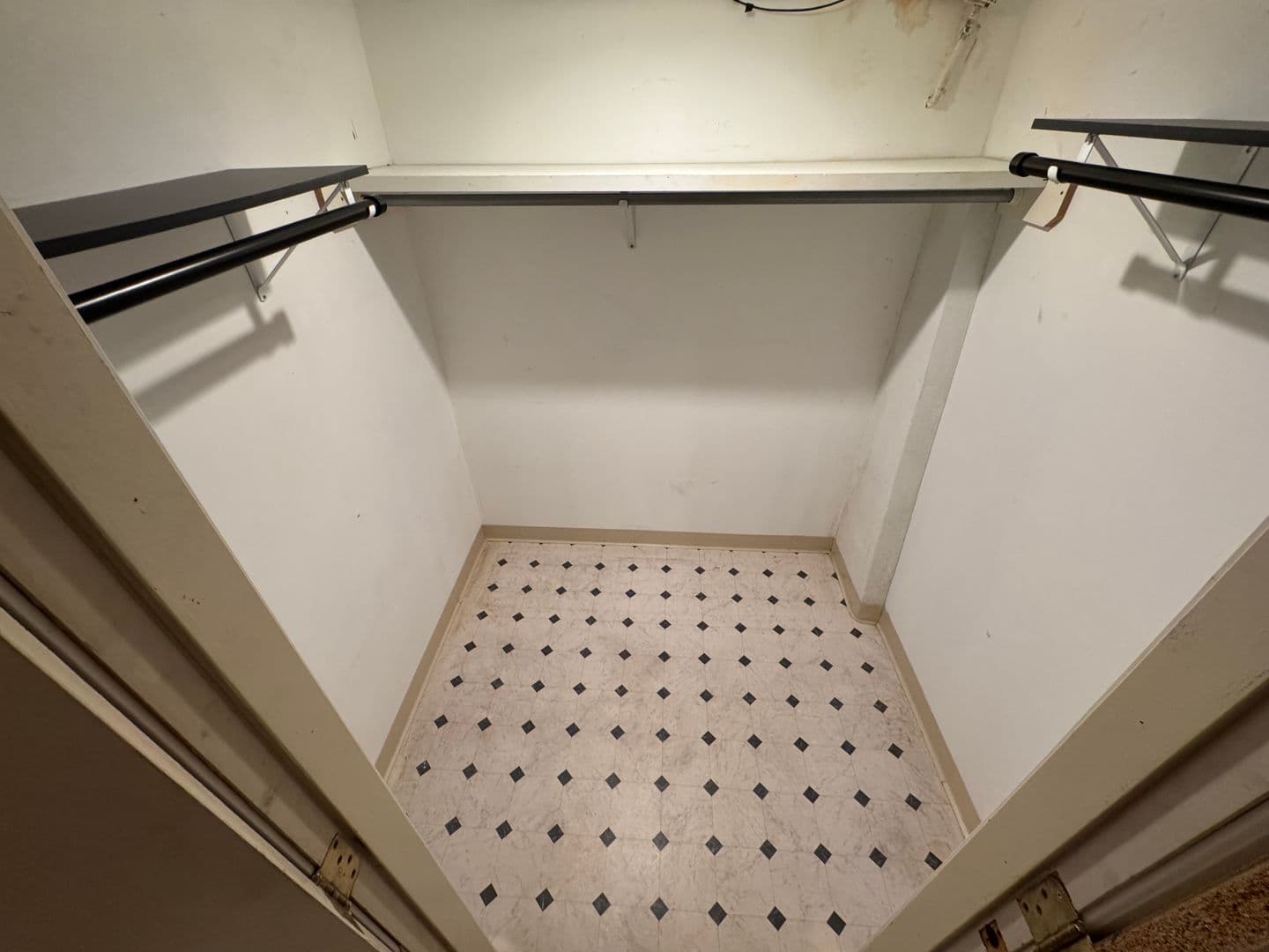 Greenville Apartment: 31 Swanson Court