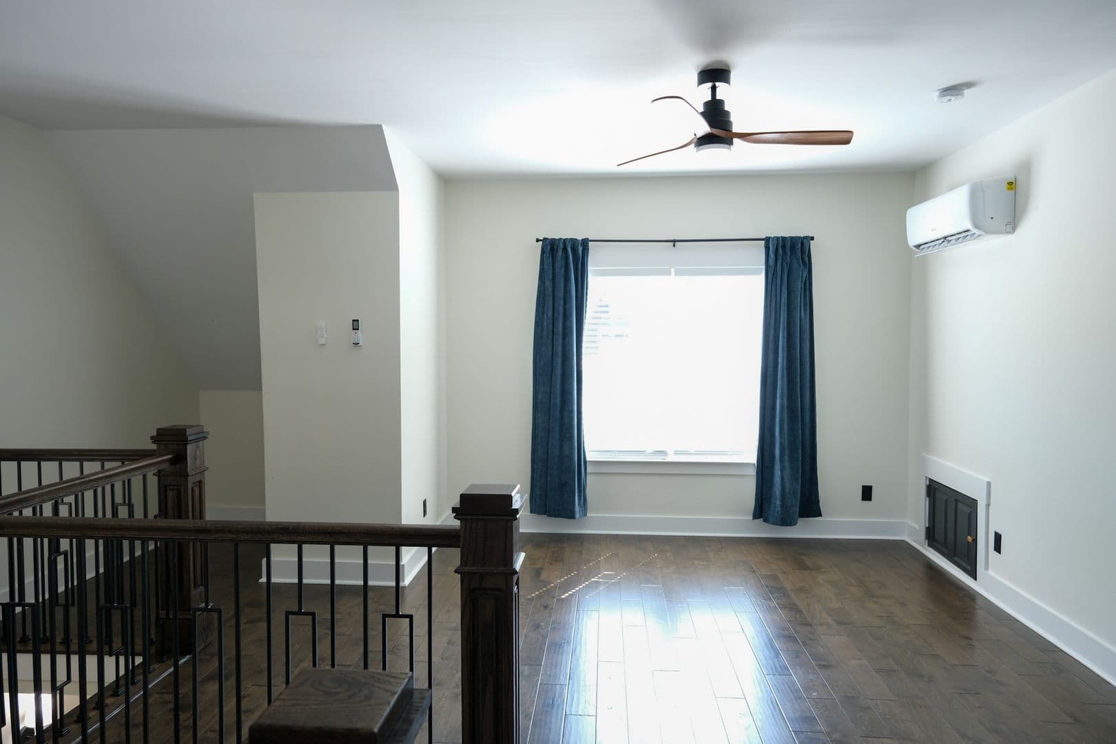 Greenville House: 9 Stall Street