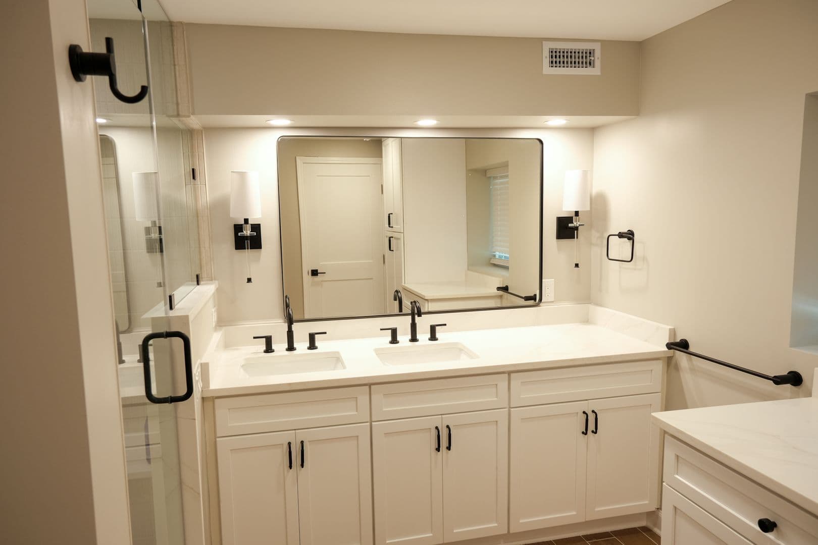 Greenville Apartment: 27 Swanson Court