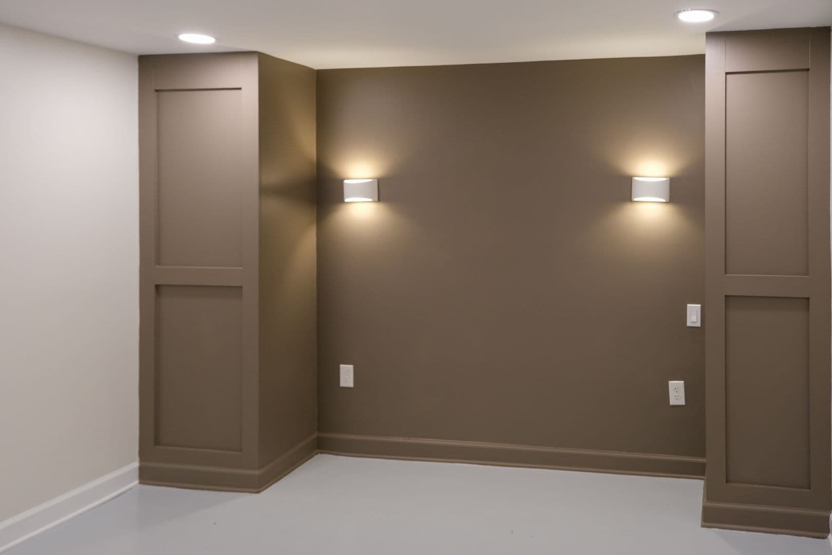 Greenville Apartment: 27 Swanson Court