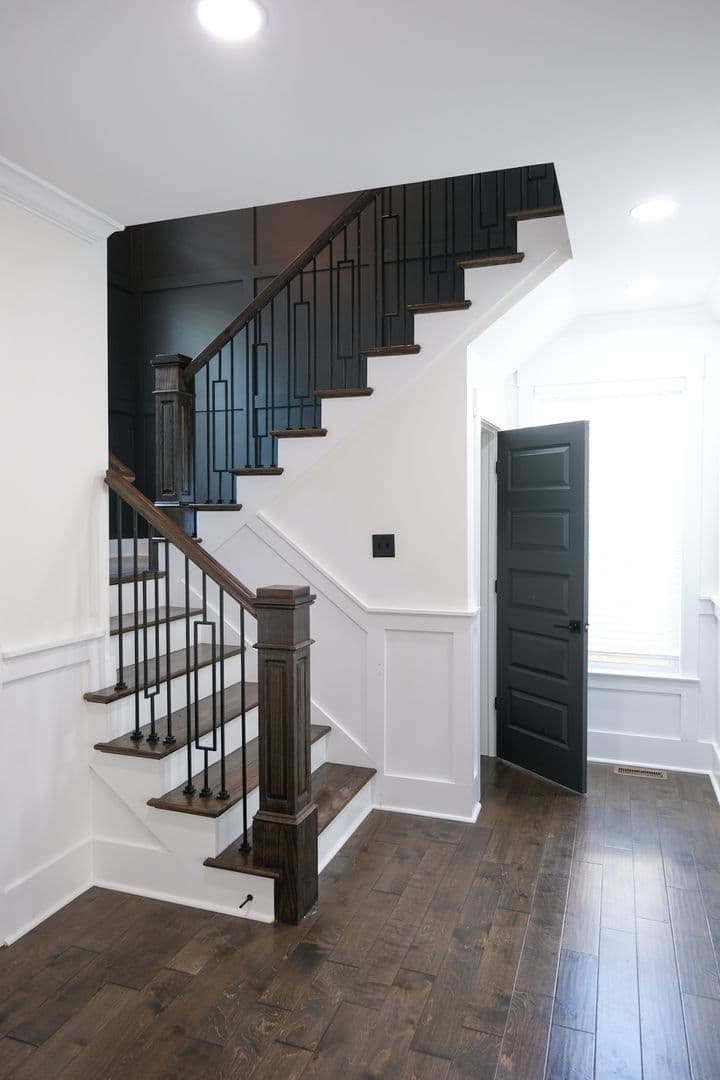 Greenville House: 9 Stall Street