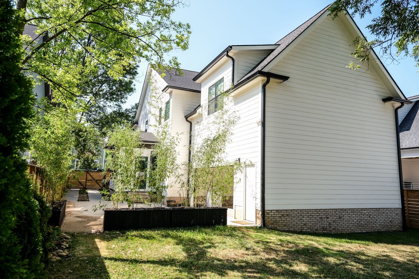 Greenville House: 9 Stall Street