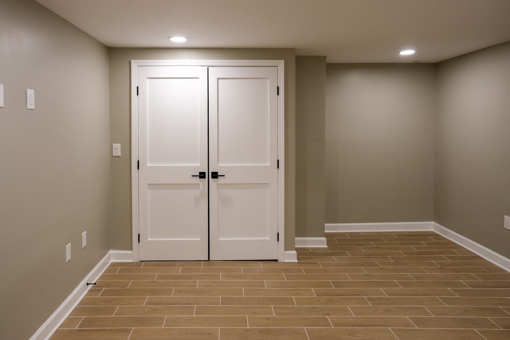Greenville Apartment: 27 Swanson Court