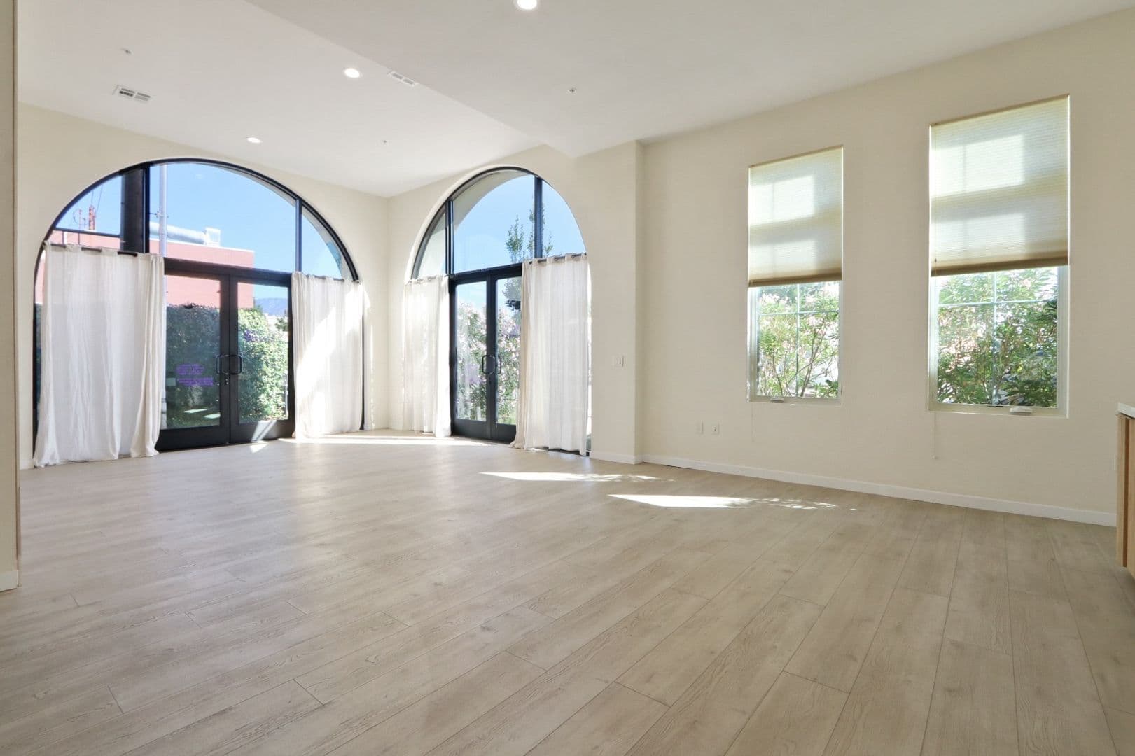 San Gabriel Apartment: 109 S. Alanmay Ave