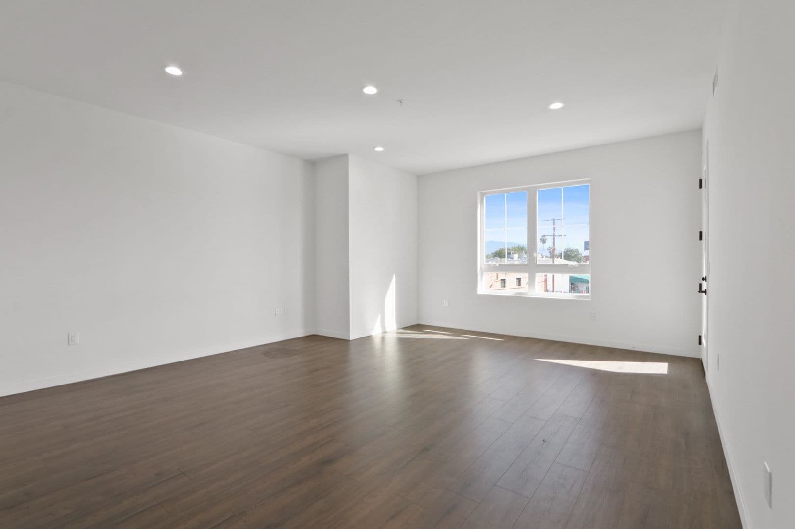 San Gabriel Apartment: 109 S. Alanmay Ave
