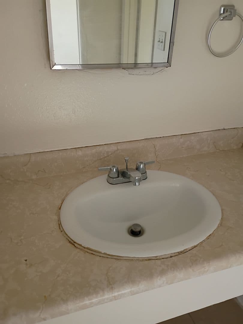 Needles Apartment: 1932 Erin Drive