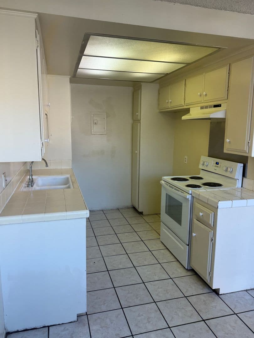 Ontario Apartment: 1225-1245 North El Dorado Ave.