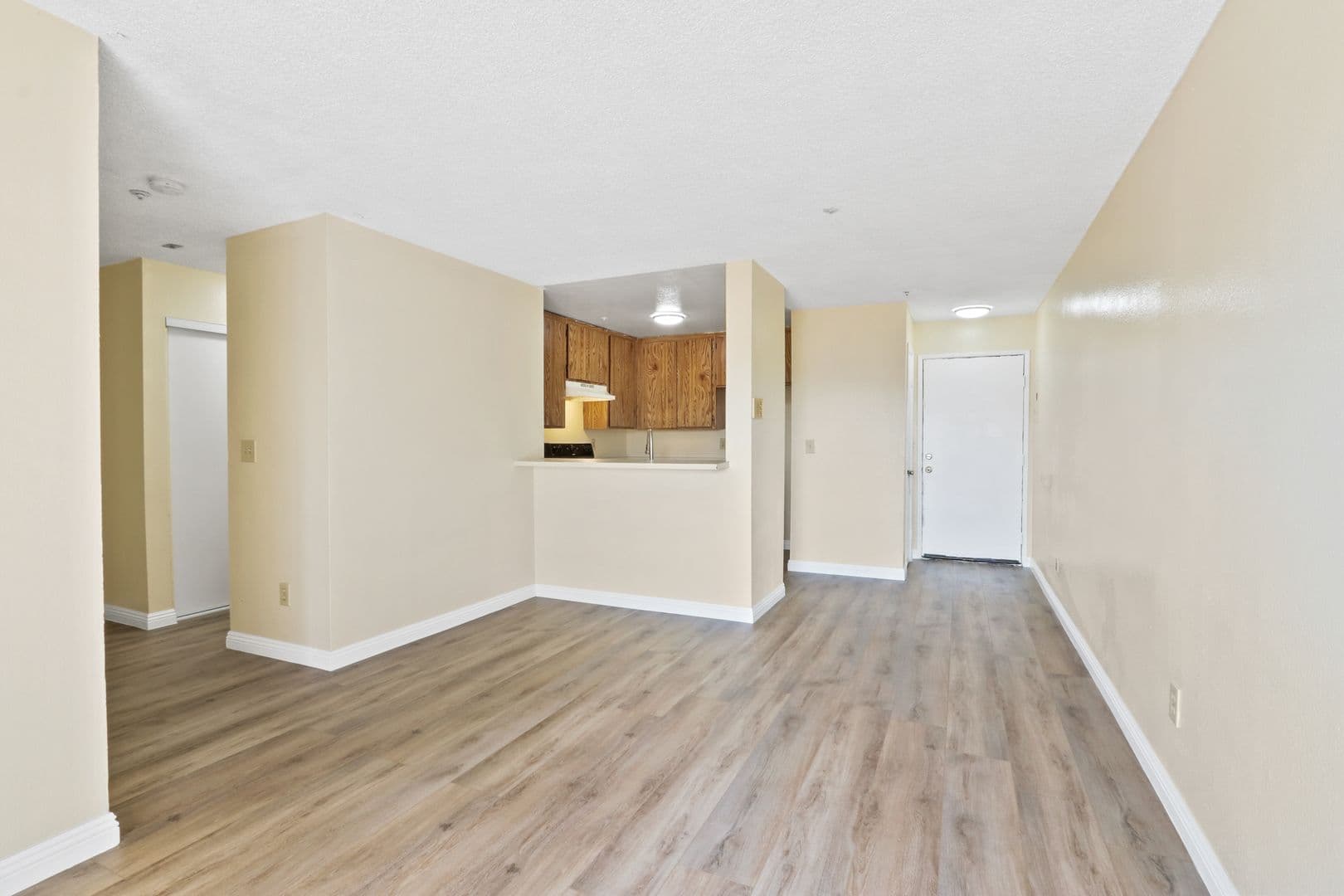 Santa Ana Apartment: 2052 N. Bush St.
