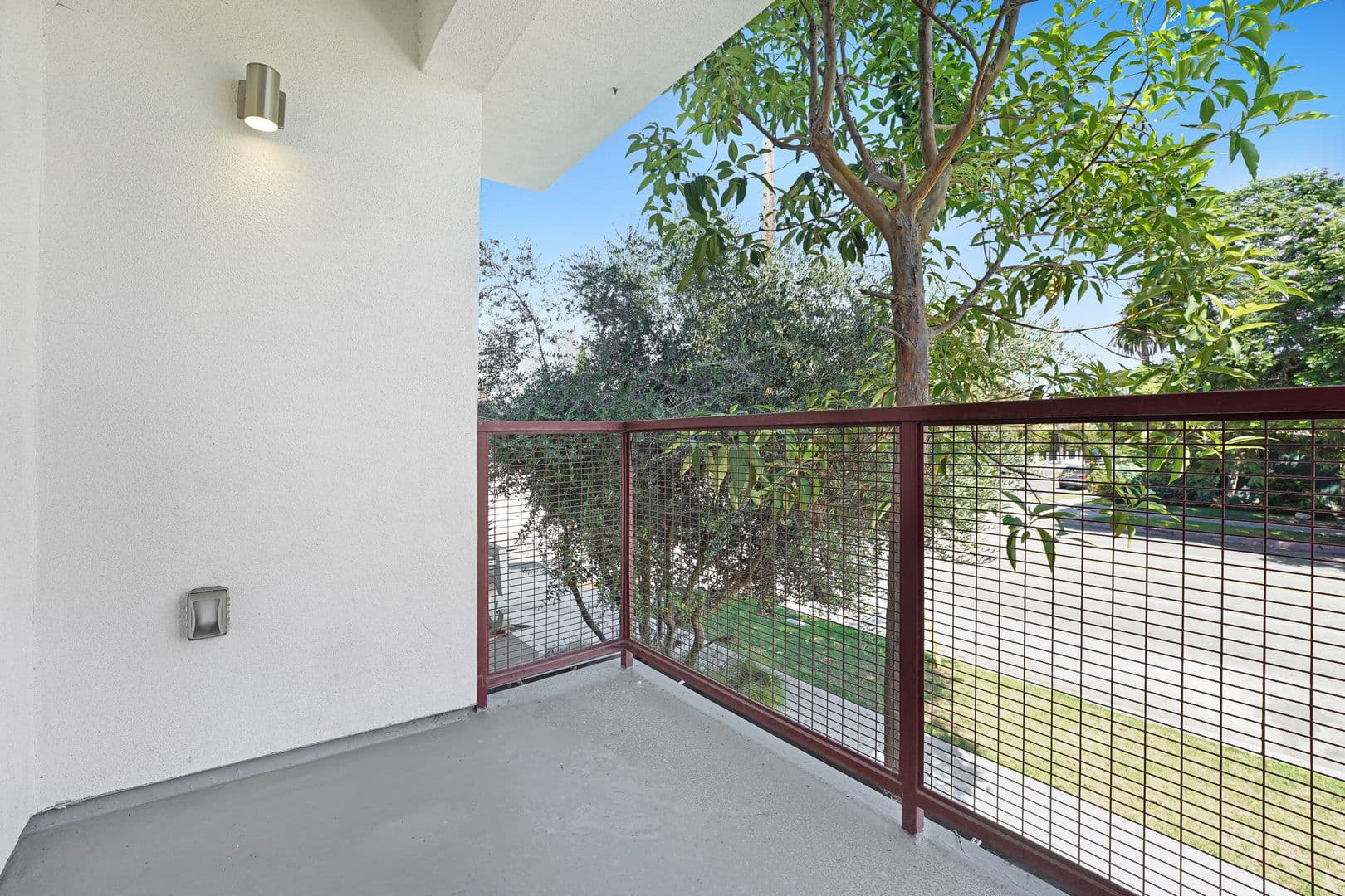 Culver City Apartment: 5455 Inglewood Blvd.