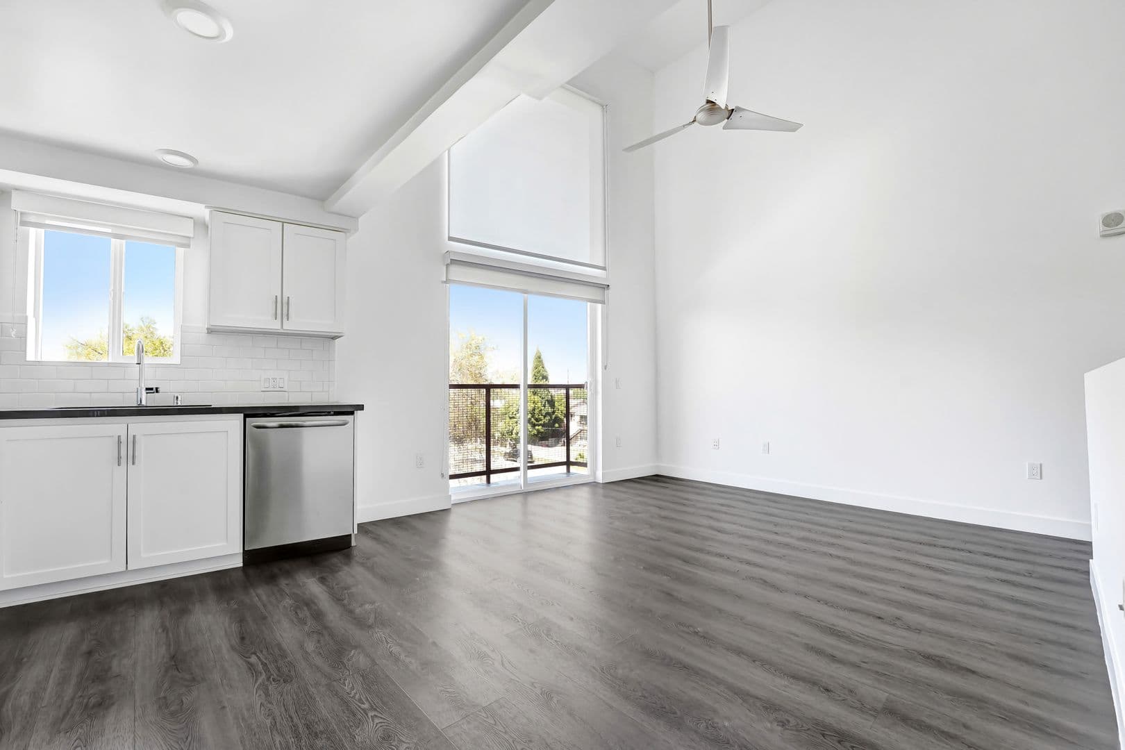 Culver City Apartment: 5455 Inglewood Blvd.