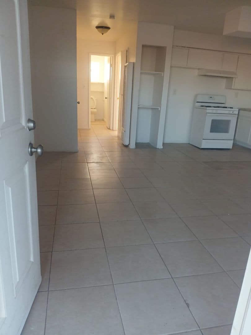 Needles Apartment: 1932 Erin Drive