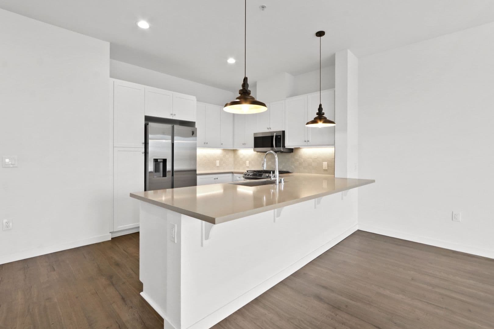 San Gabriel Apartment: 109 S. Alanmay Ave