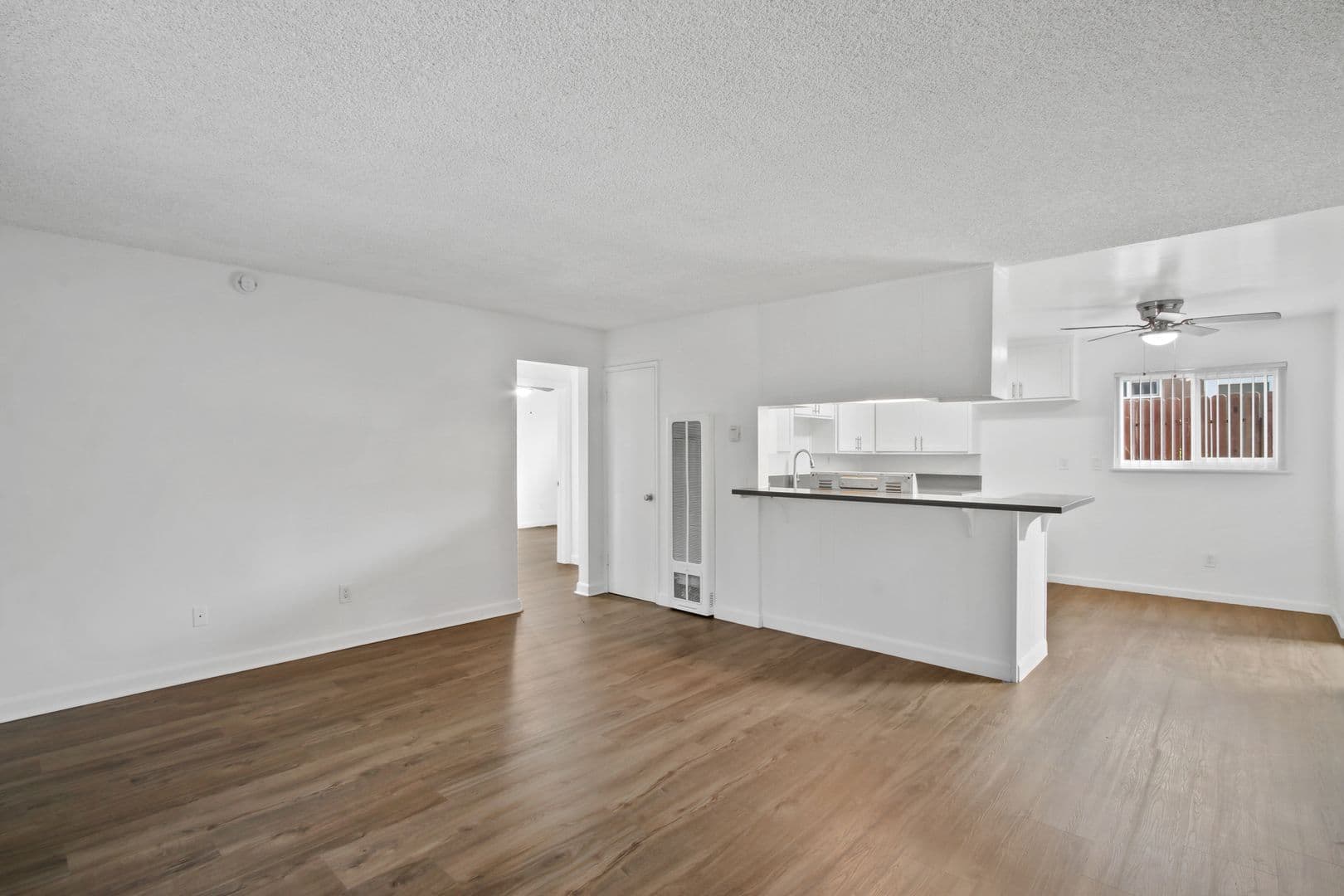 Redlands Apartment: 930 Stillman Ave