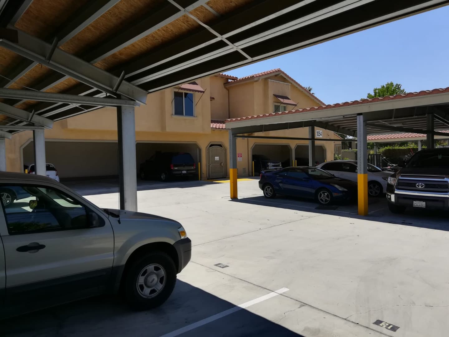 Riverside Apartment: 1054 N Orange St.