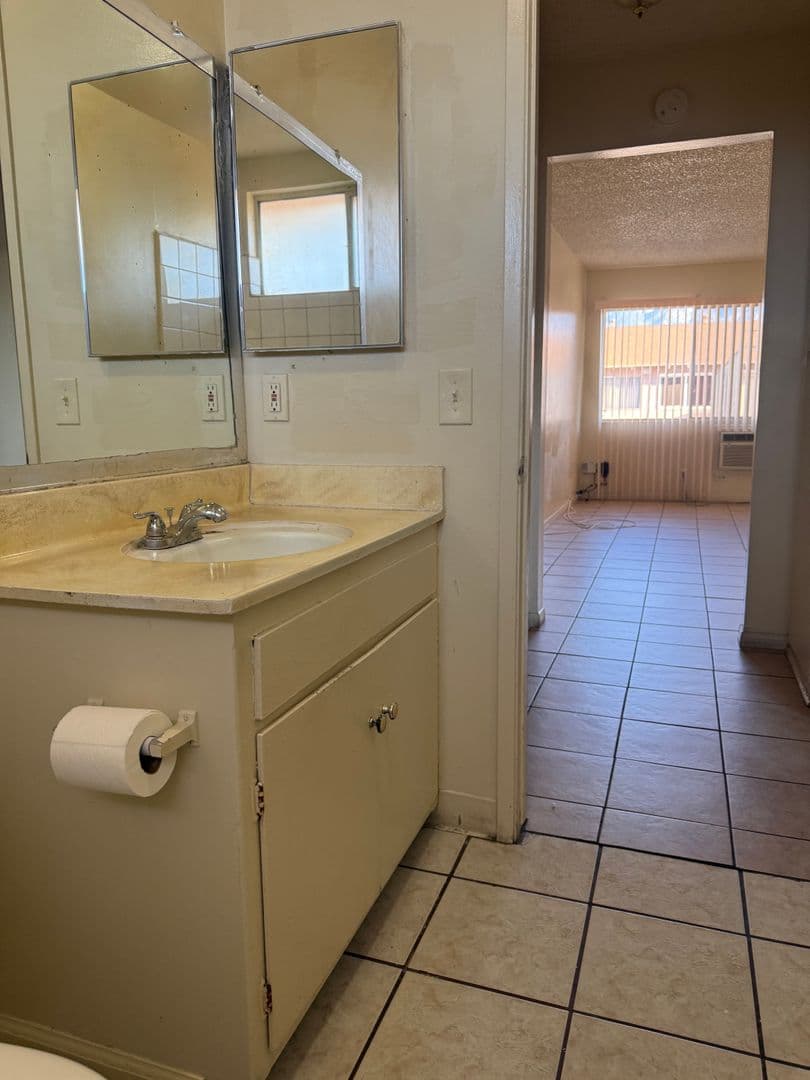 Ontario Apartment: 1225-1245 North El Dorado Ave.