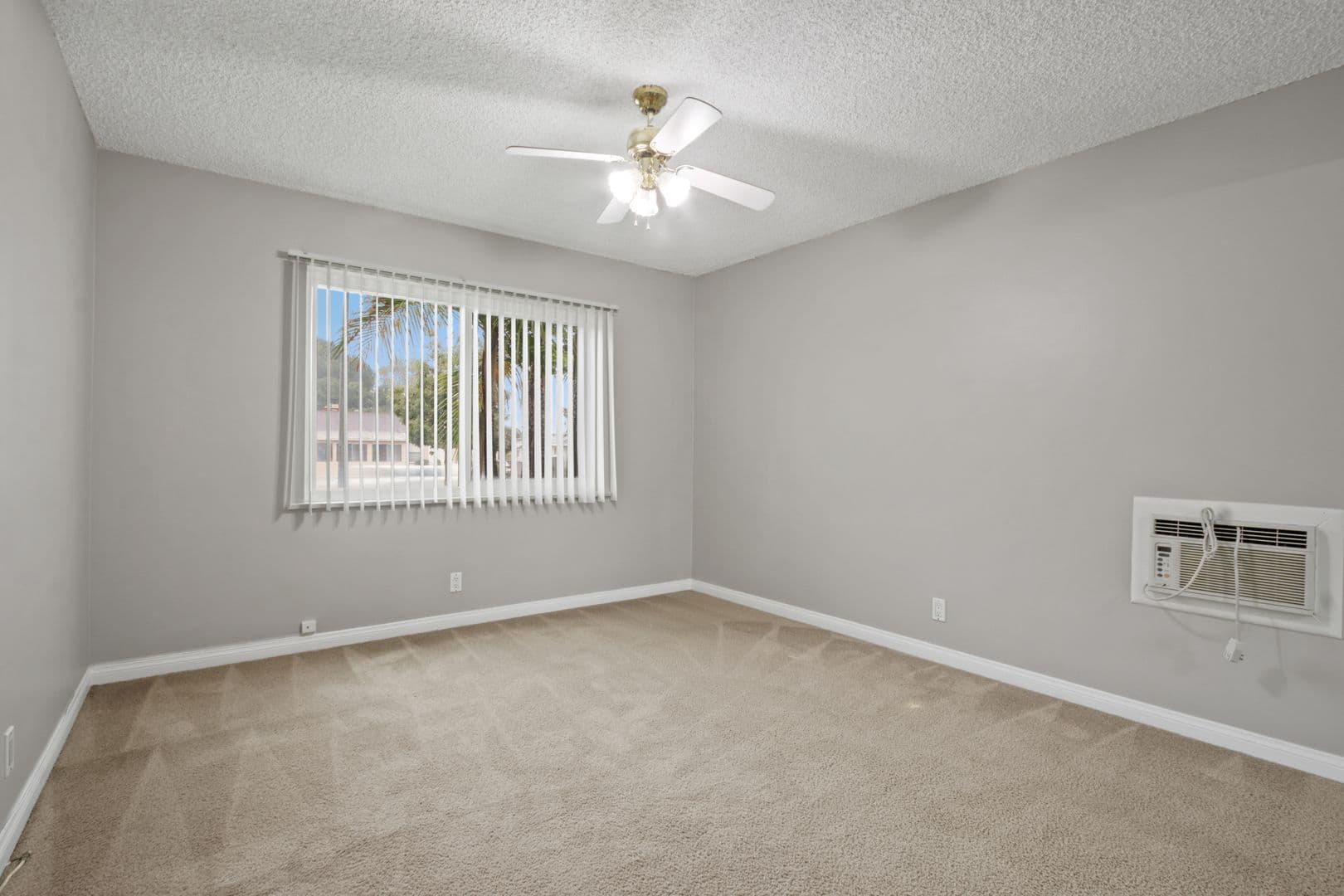 Arcadia Apartment: 2433-2435 S. Baldwin Ave.
