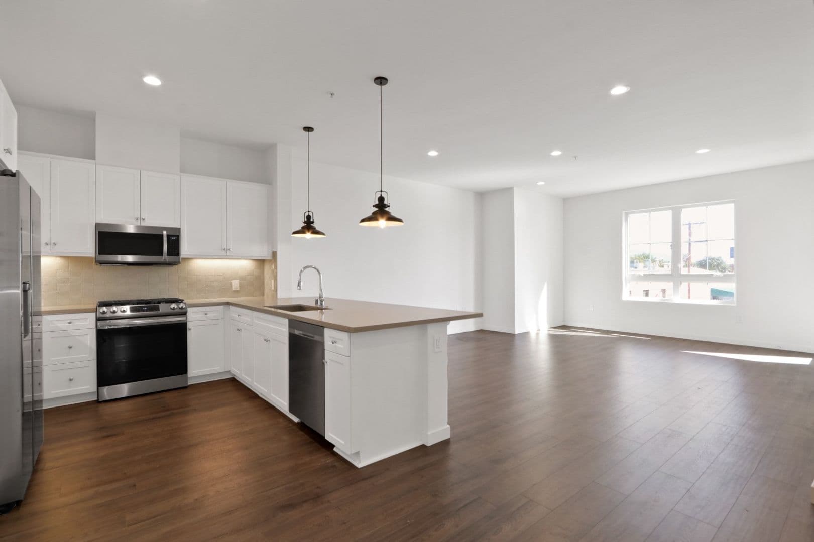 San Gabriel Apartment: 109 S. Alanmay Ave