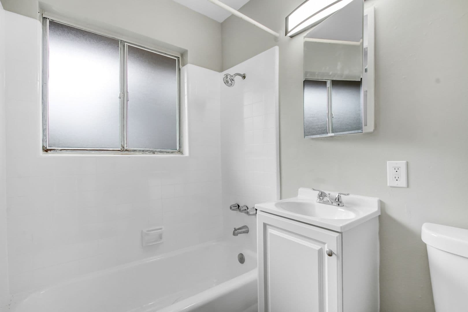Riverside Apartment: 7429 Potomac Street