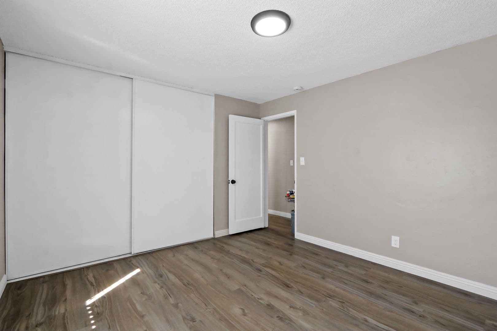 Riverside Apartment: 7429 Potomac Street