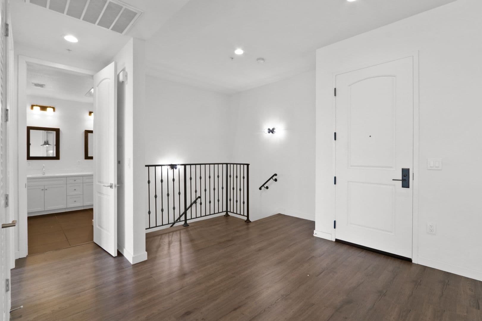San Gabriel Apartment: 109 S. Alanmay Ave