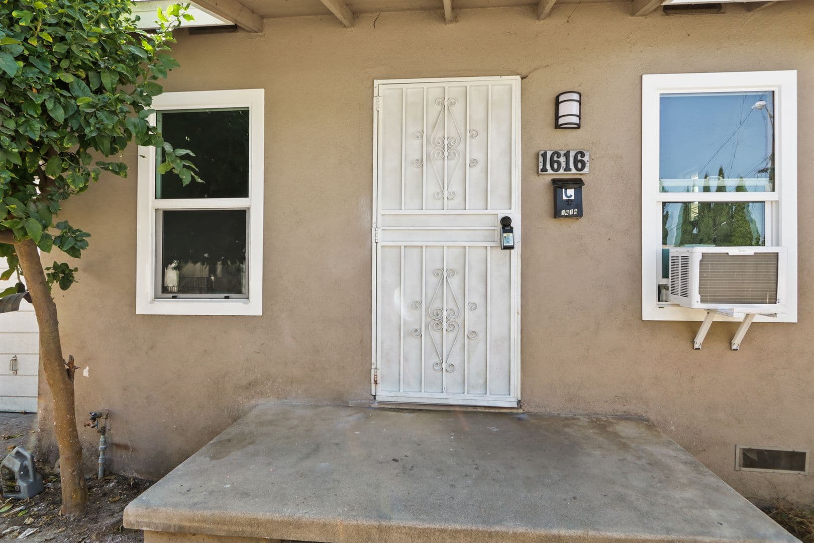 Alhambra Apartment: 1616 Cherry Lane