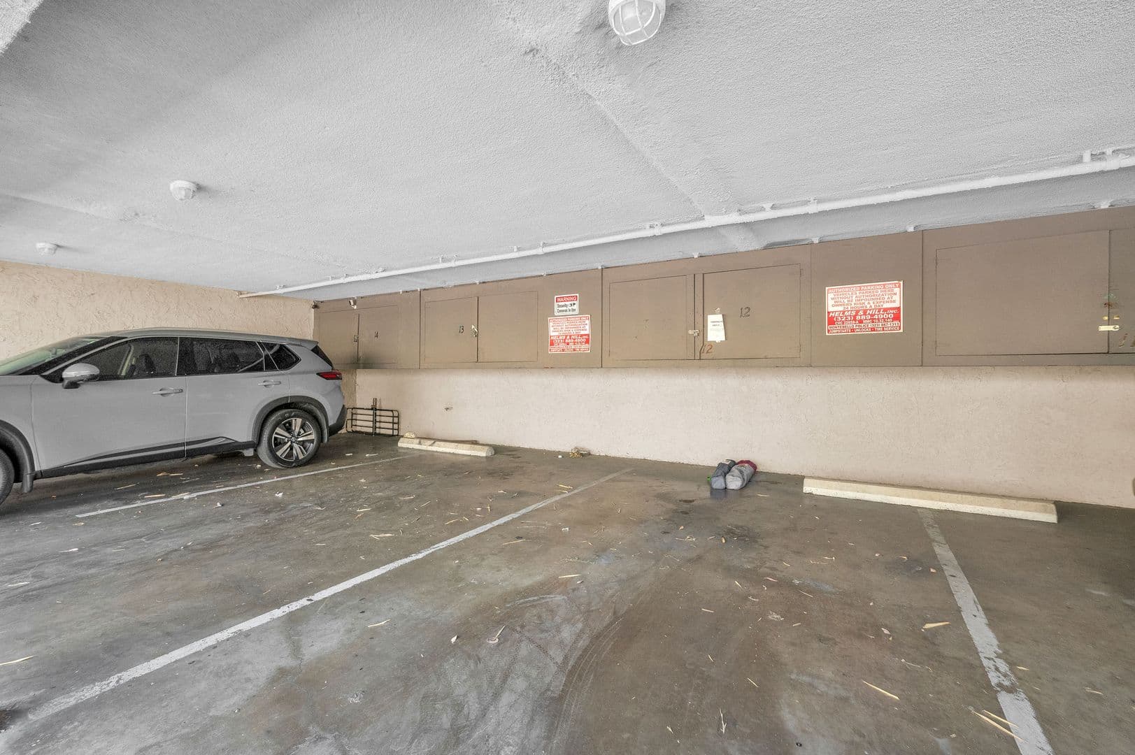 Montebello Apartment: 311 W Lohart Ave