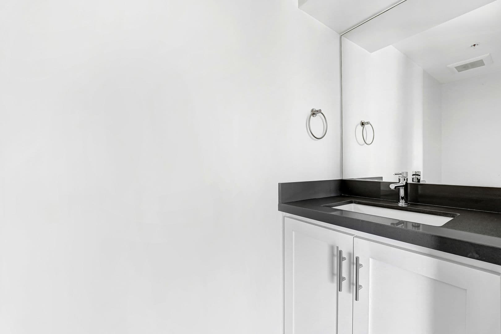 Culver City Apartment: 5455 Inglewood Blvd.