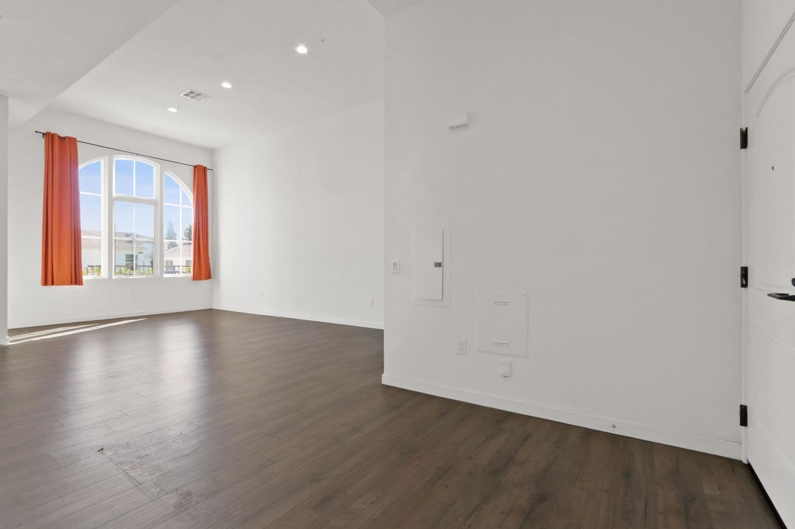 San Gabriel Apartment: 109 S. Alanmay Ave