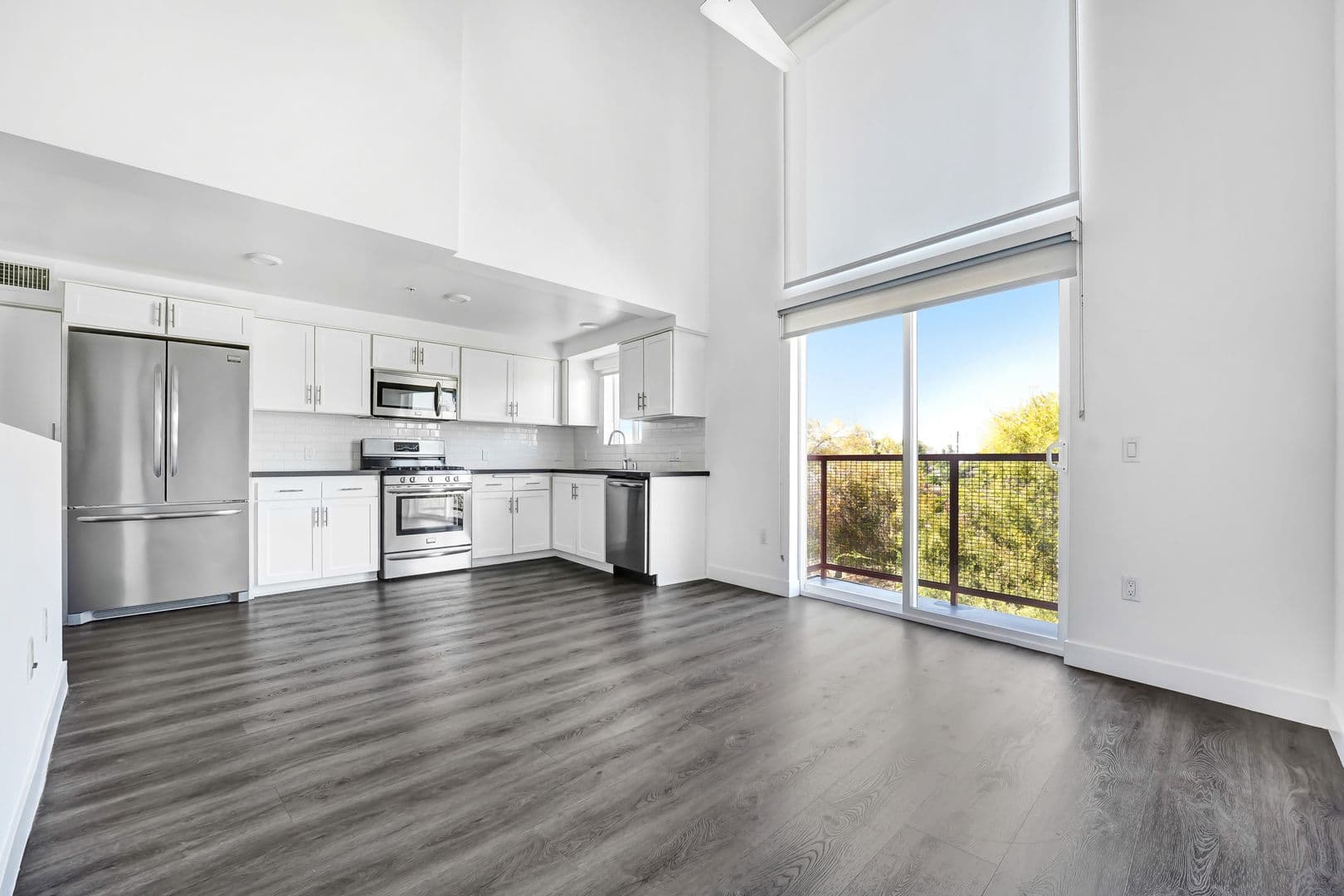 Culver City Apartment: 5455 Inglewood Blvd.