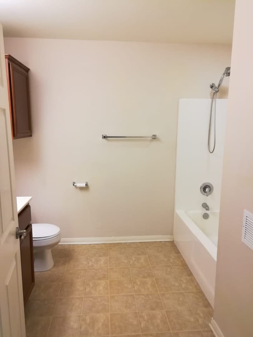 Riverside Apartment: 1054 N Orange St.