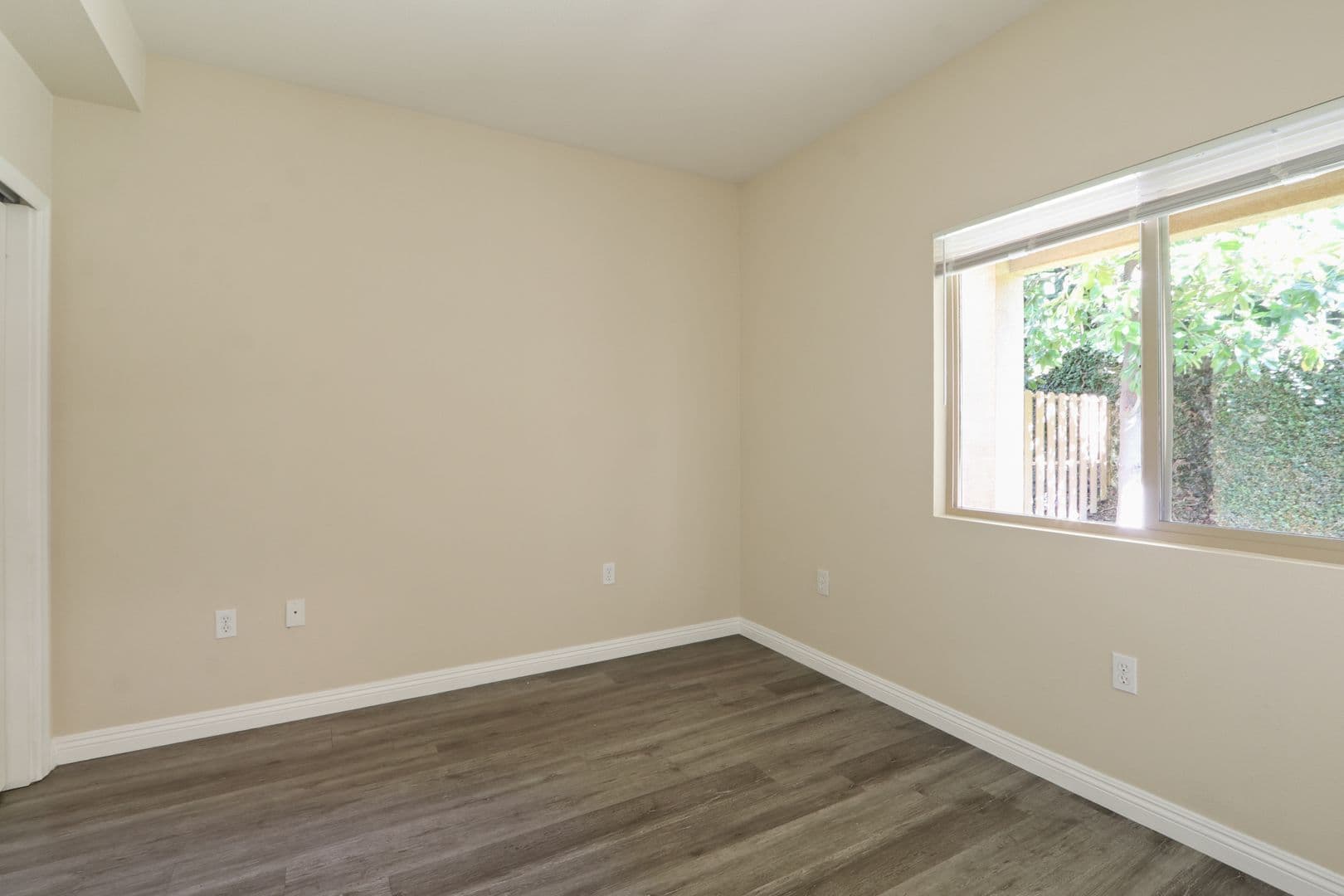 Riverside Apartment: 1054 N Orange St.