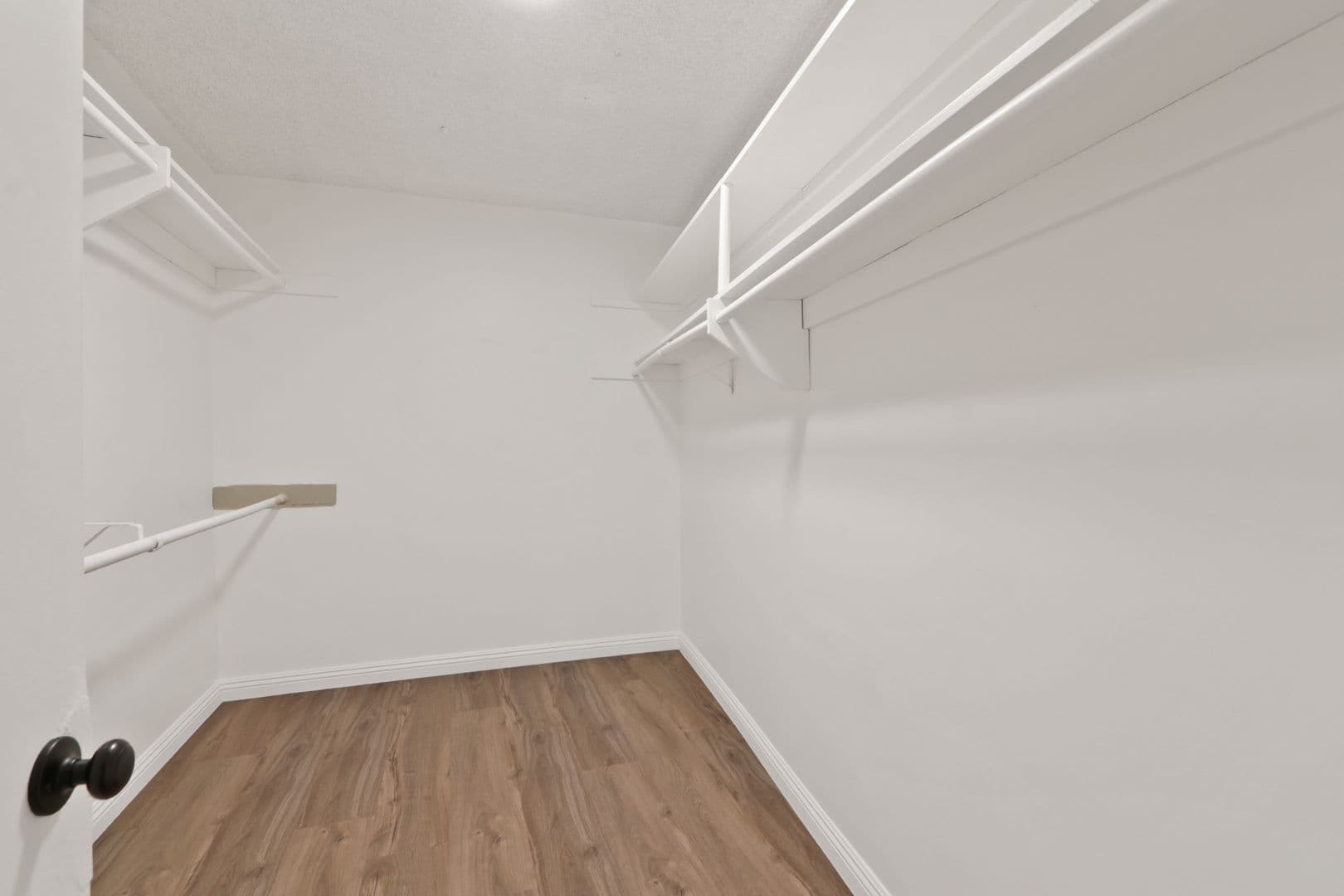 Ontario Apartment: 2908 S. Whispering Lakes Ln