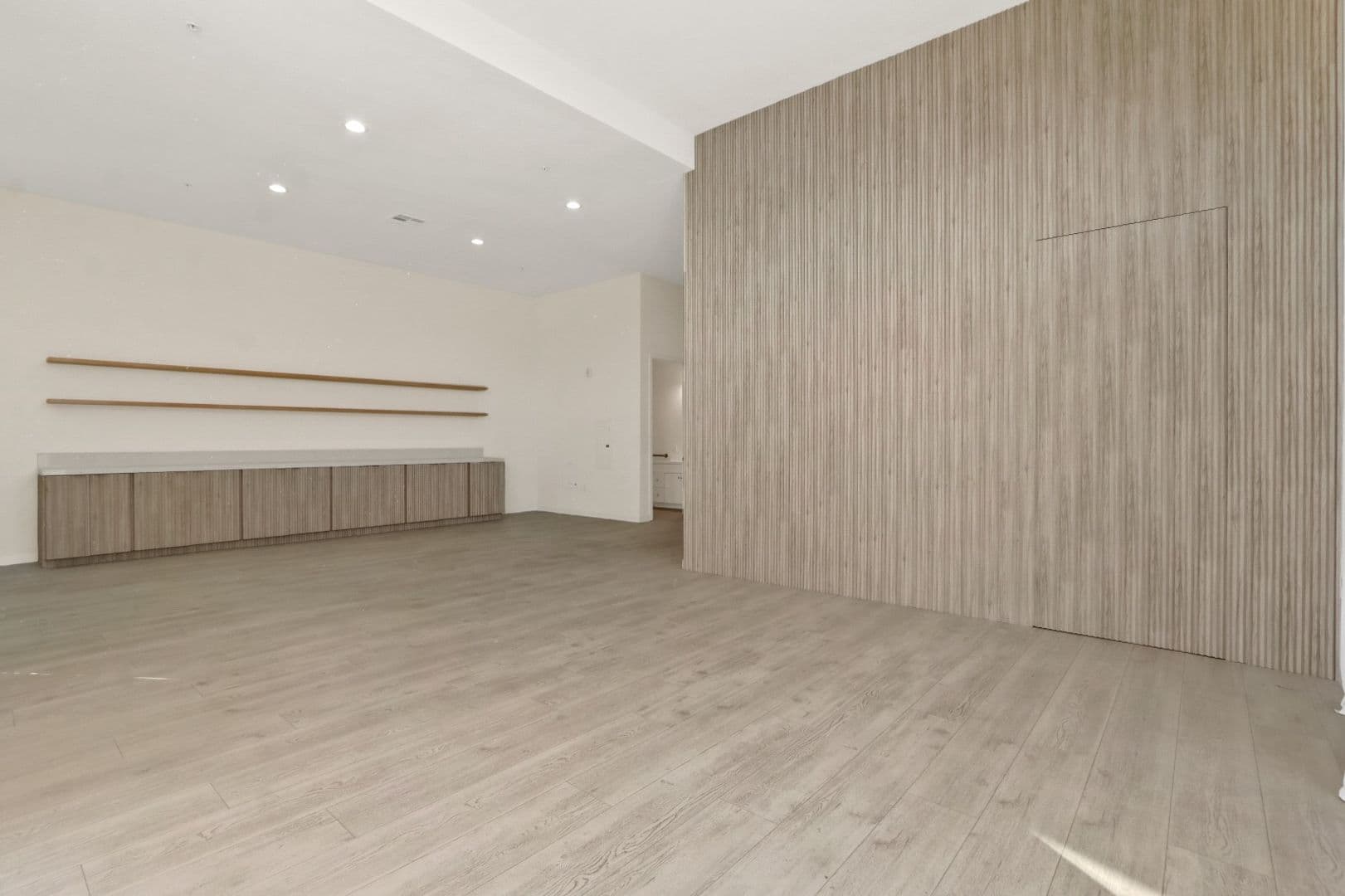 San Gabriel Apartment: 109 S. Alanmay Ave