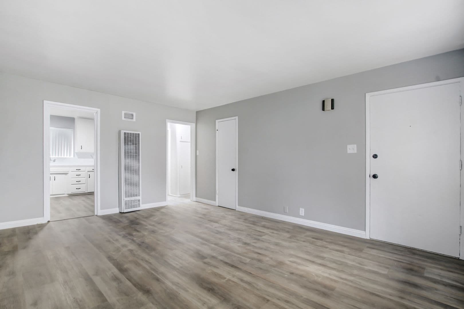 Riverside Apartment: 7429 Potomac Street