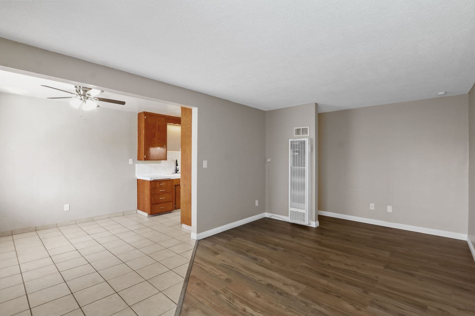 Riverside Apartment: 7469 Magnolia Ave.