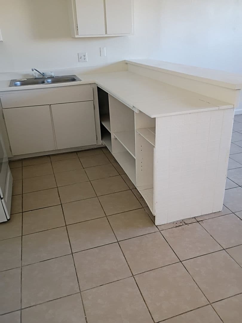 Needles Apartment: 1932 Erin Drive