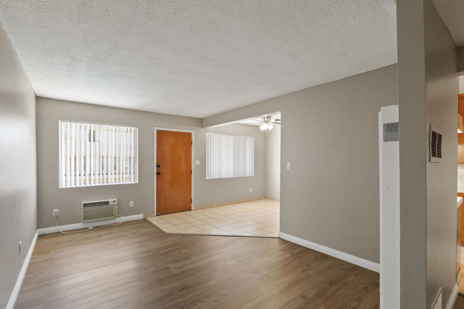 Riverside Apartment: 7469 Magnolia Ave.