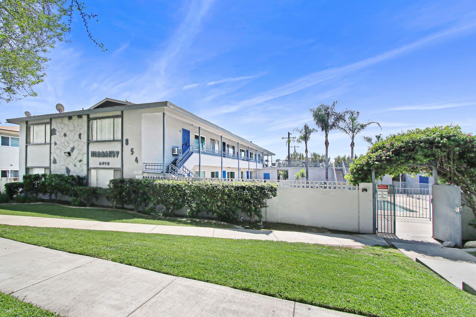 Upland Apartment: 854-856 Orchid Ct.