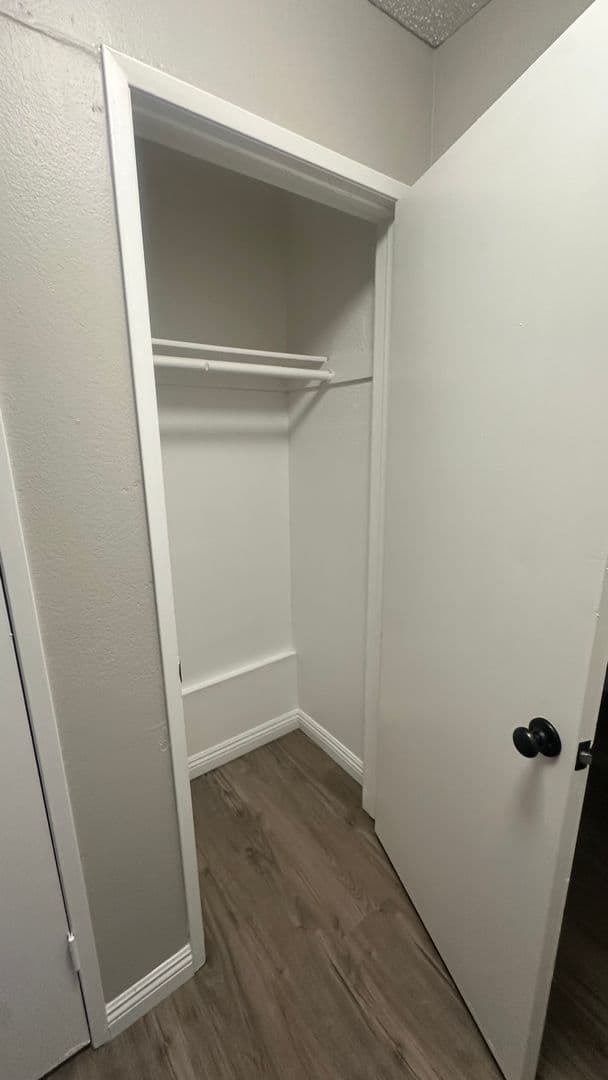 Apple Valley Apartment: 17802 Quantico Rd