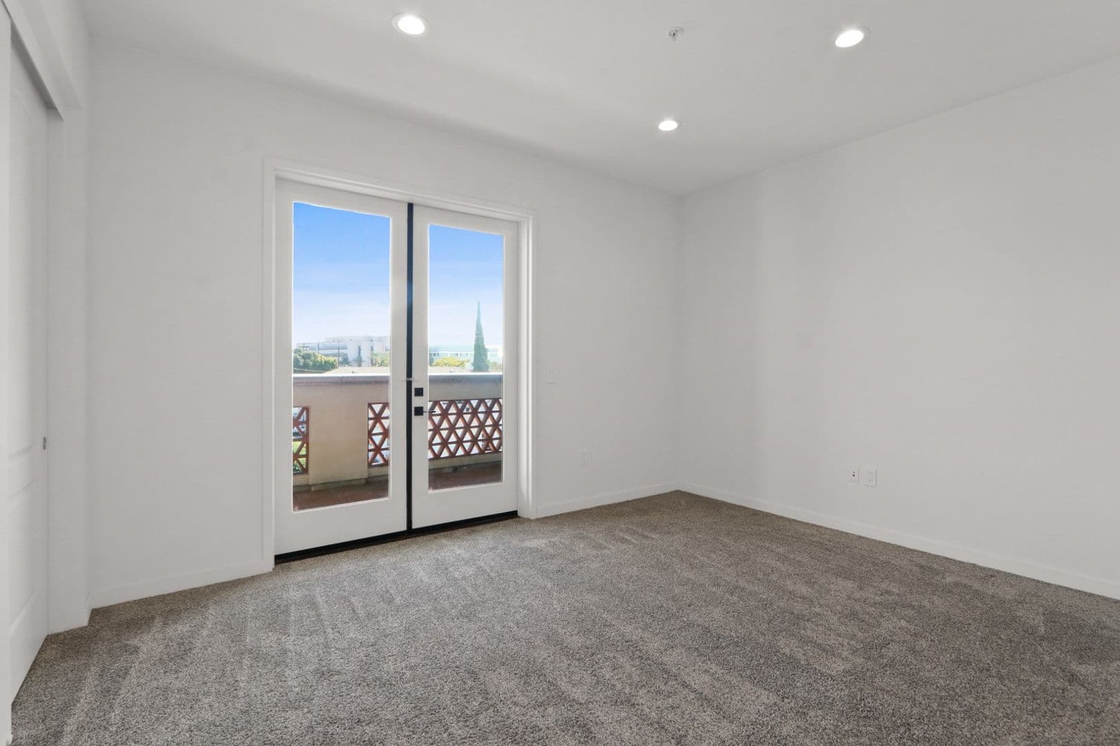 San Gabriel Apartment: 109 S. Alanmay Ave
