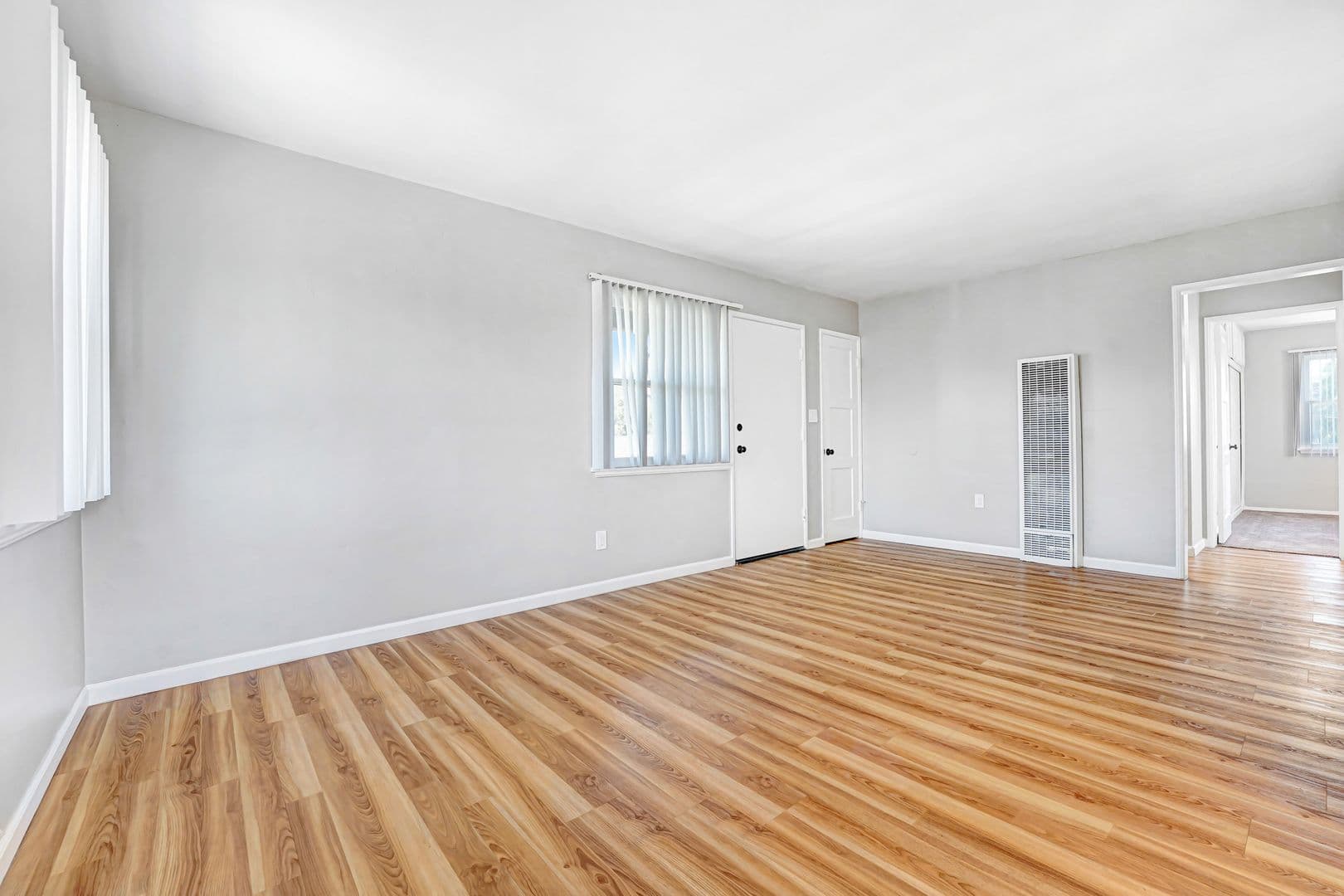 Glendora Apartment: 232 E. Foothill Blvd.