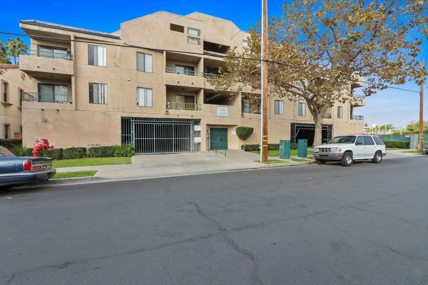 Santa Ana Apartment: 2052 N. Bush St.