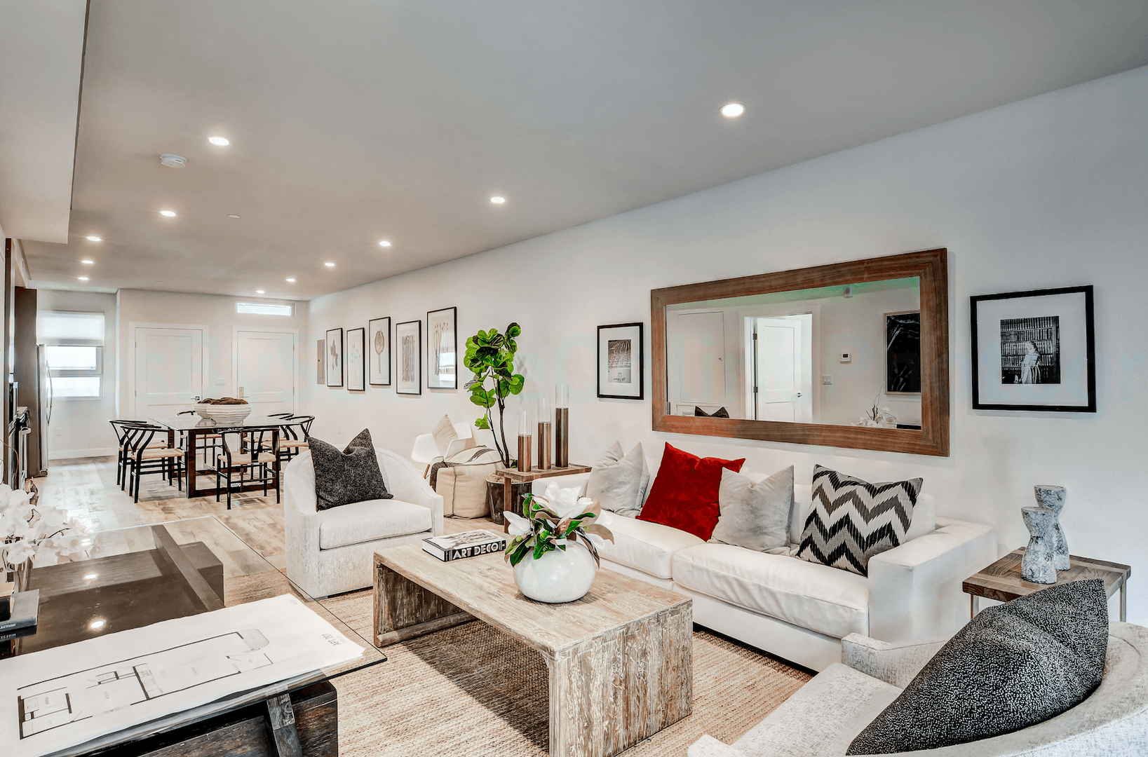 Arcadia Apartment: 57 Wheeler Ave